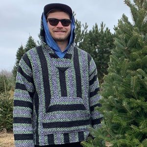 Meet your Posher, Ethan